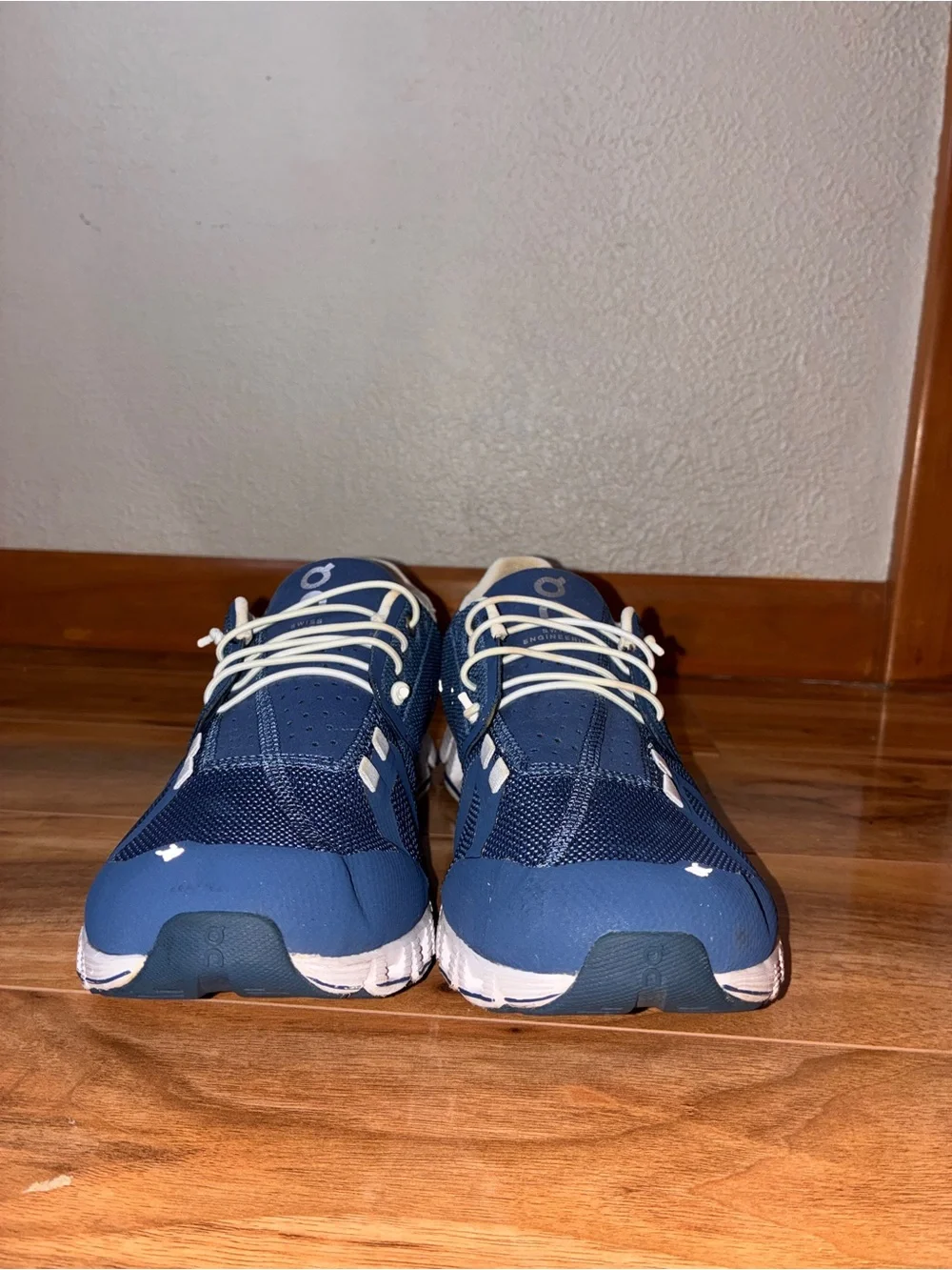 On Running cloud women’s